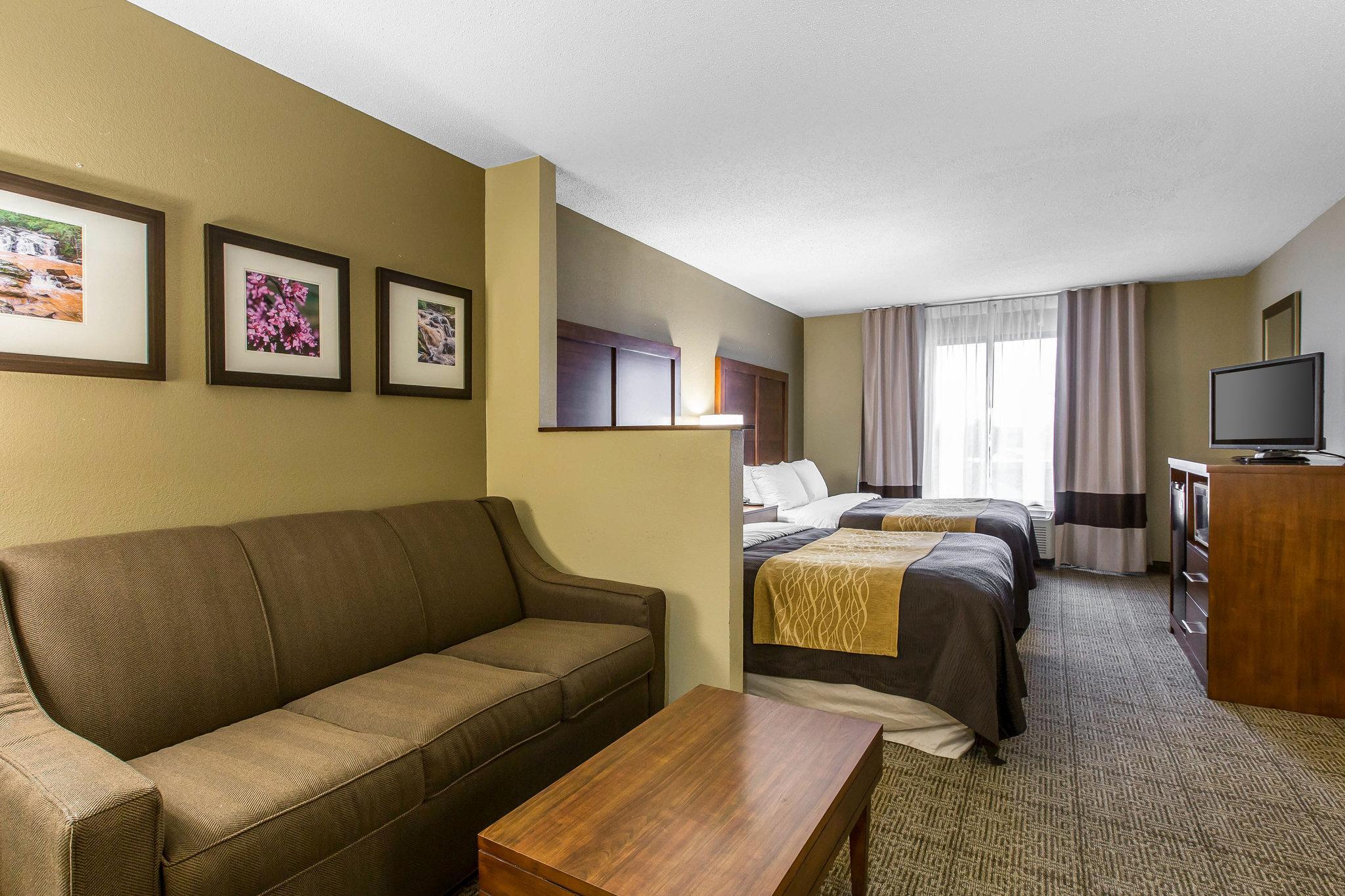 Comfort Inn & Suites Peachtree Corners Norcross Bagian luar foto