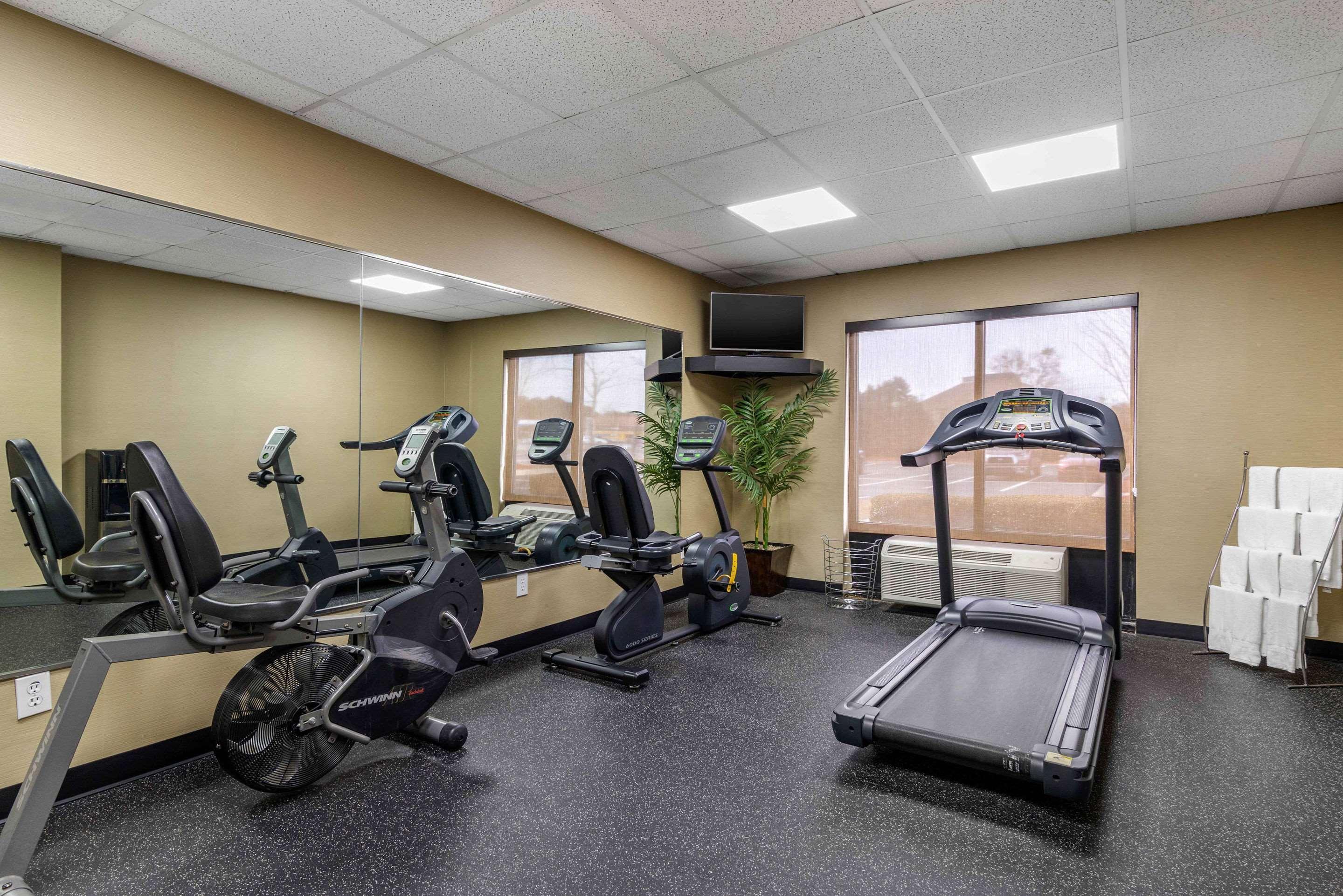 Comfort Inn & Suites Peachtree Corners Norcross Bagian luar foto