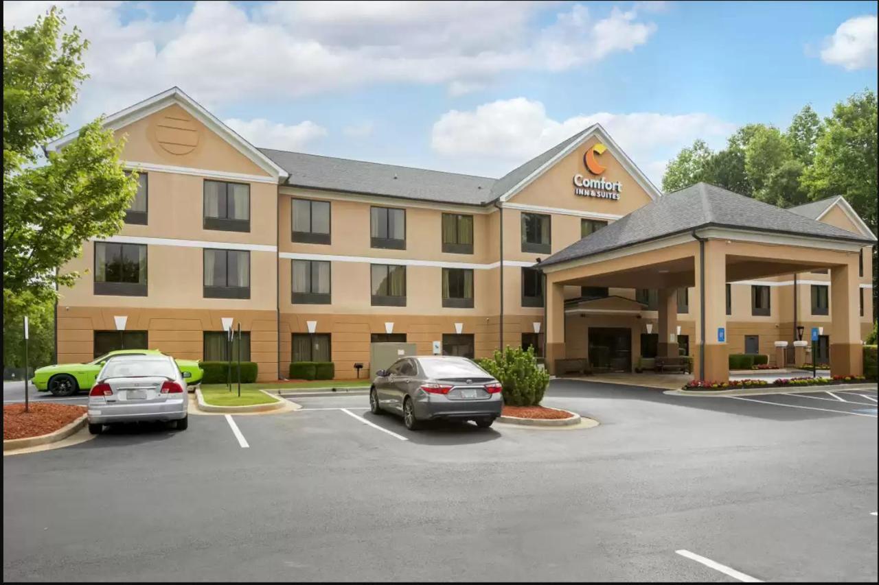 Comfort Inn & Suites Peachtree Corners Norcross Bagian luar foto